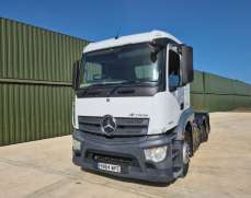 014 Mercede Benz Actros 2543  430 BHP, 6X2 44tons Tractor Unit,